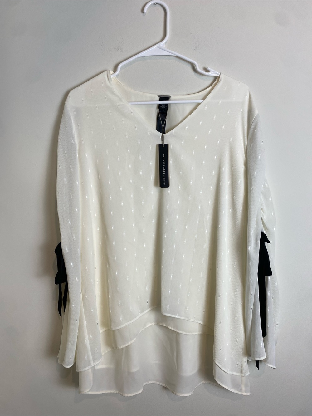 NWT Chico's Black Label Ecru Ivory Ribbon Tie Sleeve Blouse Size L